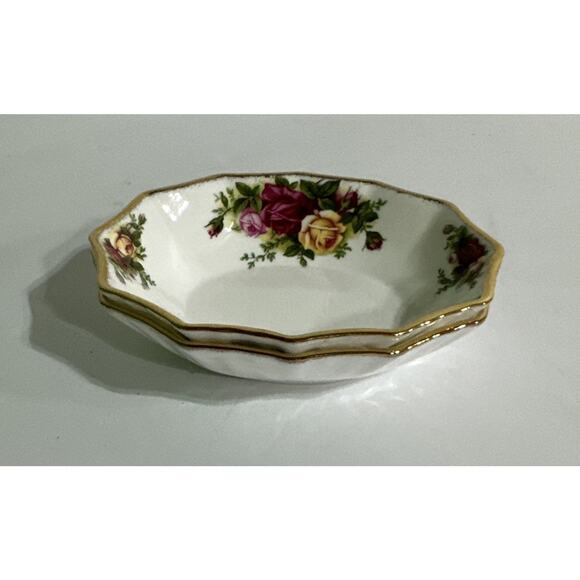 ROYAL ALBERT TRINKET BOWL DISH OLD COUNTRY ROSES BONE CHINA SET OF 2 - Picture 3 of 3